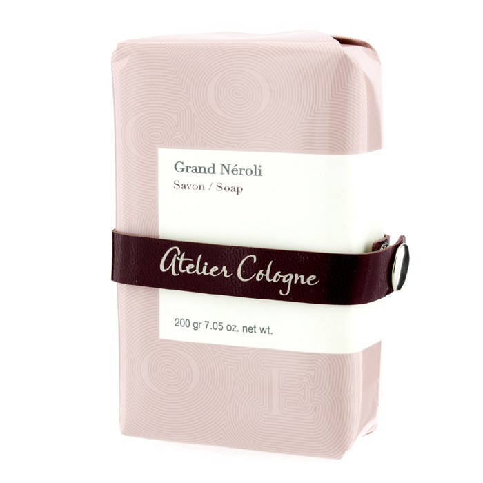 Мыло Atelier Cologne с алоэ вера и маслом ши для всех типов кожи, 200 г