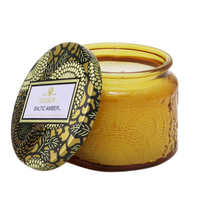 Ароматическая свеча Voluspa амбра 90 г