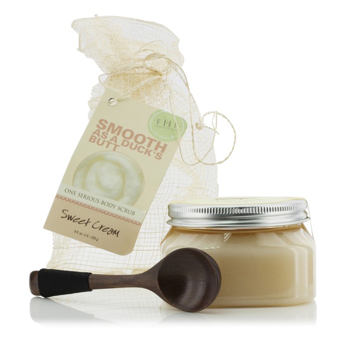 Пилинг для тела с мелкой морской солью и маслом рисовых отрубей Sweet Cream, 255 г