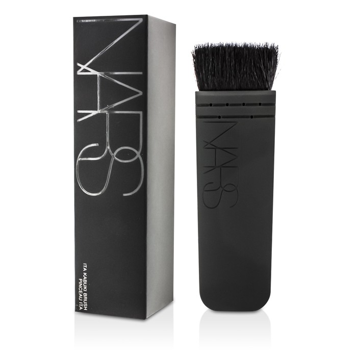Кисть для румян Nars Ita Kabuki, с высокой качеством ворса для точного нанесения и растушевки