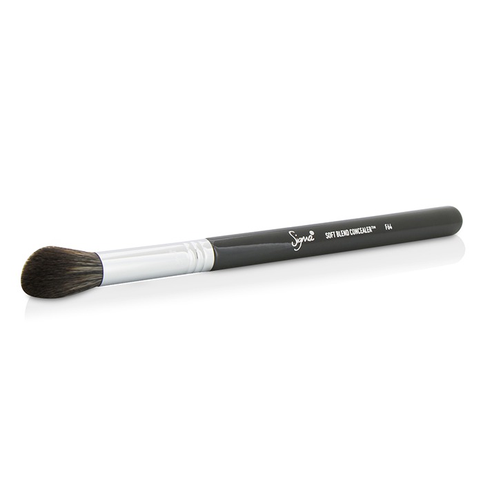 Sigma Beauty кисть для консилера F64 с мягким ворсом для идеального нанесения кремовых средств