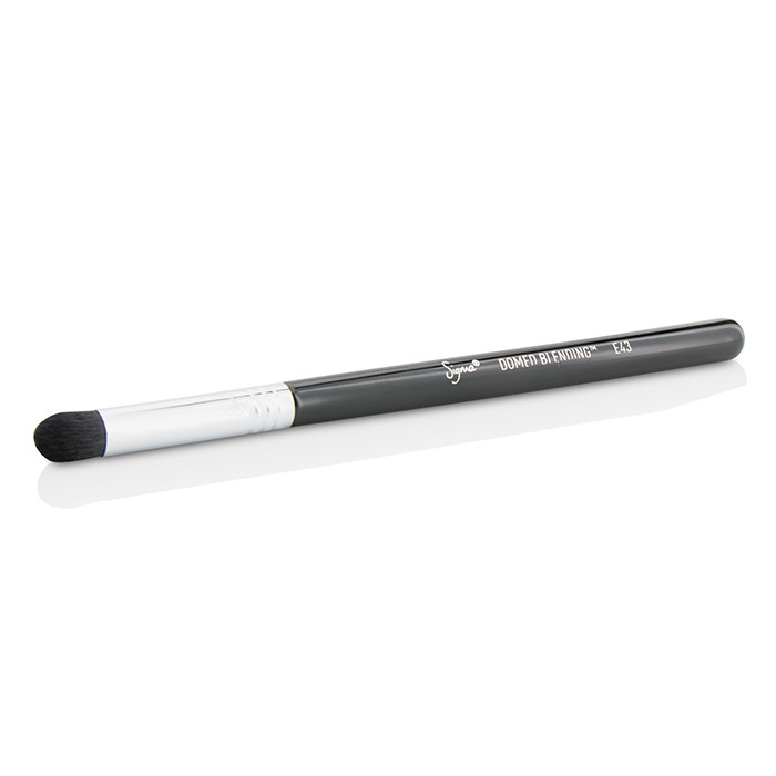 Кисть для макияжа Sigma Beauty E43 с округлой головкой для смешивания текстур