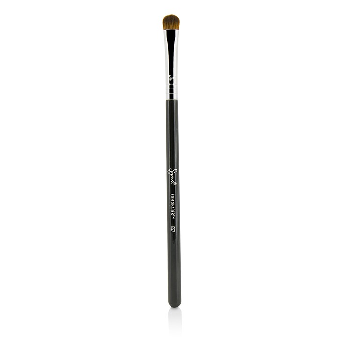 Кисть для макияжа Sigma Beauty E57 с плоской головкой для ярких образов