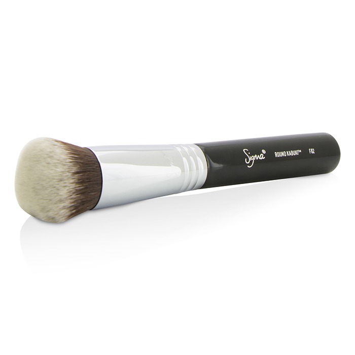 Кисть для макияжа Sigma Beauty F82 Round Kabuki с синтетическими волокнами для ровного нанесения минералов