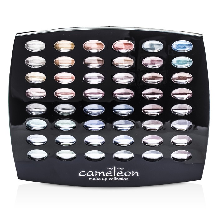 Палетка для макияжа Cameleon: 48 теней, 4 румяна, 6 блесков, 4 кисти