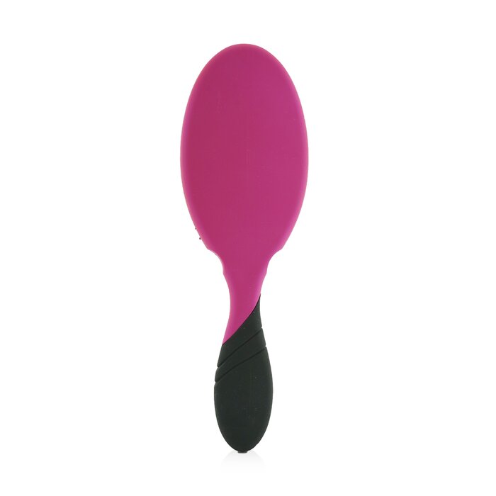 Brand: Wet BrushOld Name: Wet Brush Pro Detangler - # PinkSize: 1pcDescription: Откройте для себя новый уровень расчесывания с профессиональной щеткой Wet Brush Pro Detangler в нежном розовом цвете. Эта щетка была тщательно переработана для эффективного и