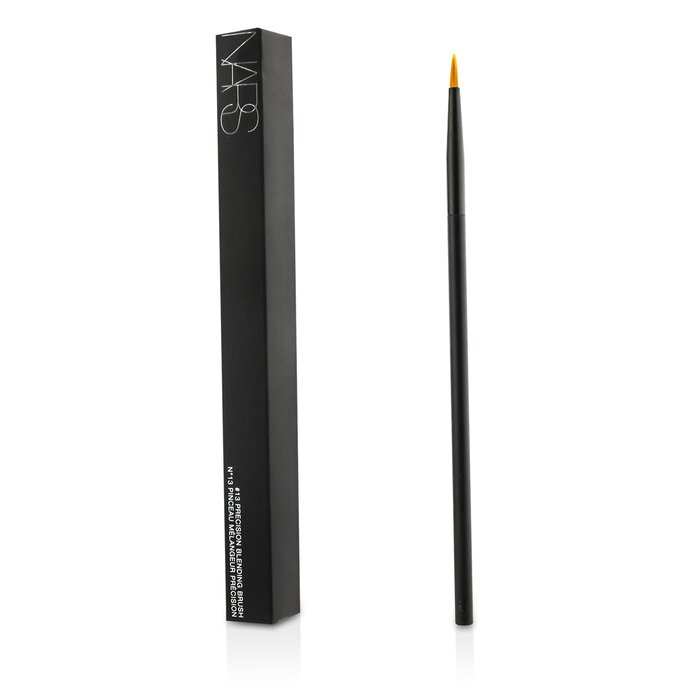 Кисточка для растушевки Nars для корректора, мягкие волокна, идеальна для области вокруг глаз и носа
