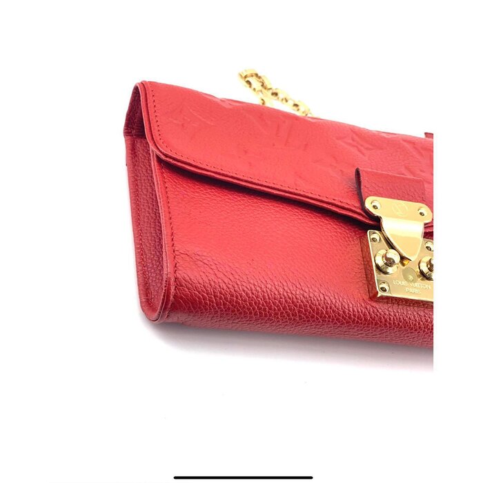 Сумочка Louis Vuitton Pochette Saint-Germain WOC, красная, компактная, многофункциональная, с защитным чехлом