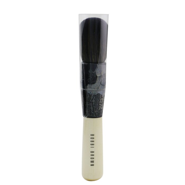 Кисть для бронзера Bobbi Brown с мягким ворсом для равномерного нанесения, подходит для всех типов кожи.