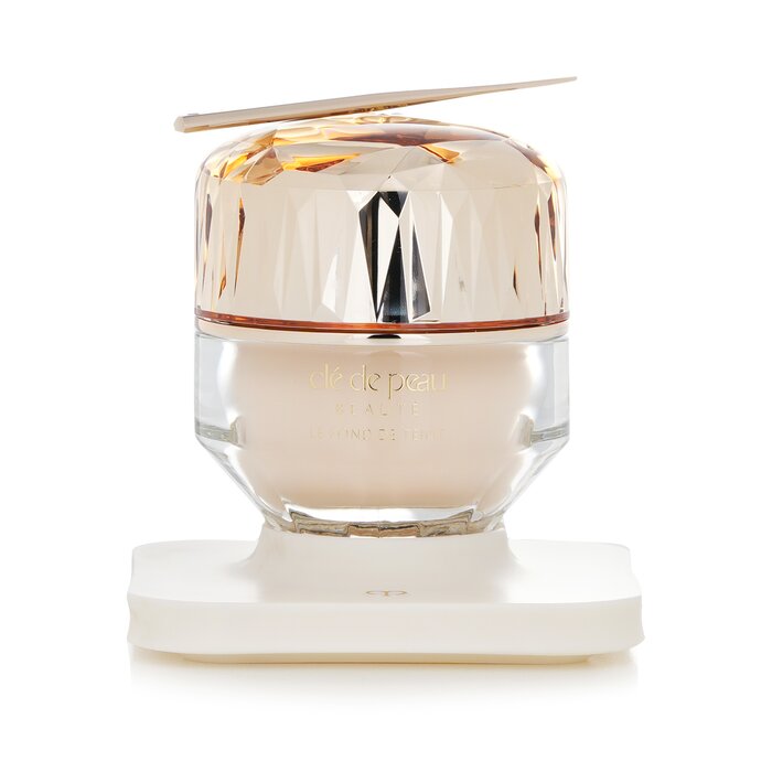 The Foundation SPF 25