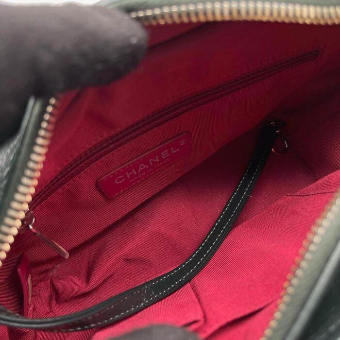 Сумка Chanel Gabrielle S, 20 см x 7 см x 16 см, элегантный дизайн для повседневного и вечернего образа