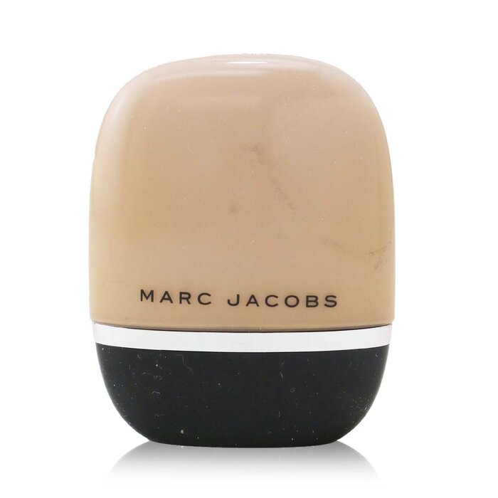 Тональный крем Marc Jacobs Shameless с экстрактом снежного гриба для кожи, 32 мл
