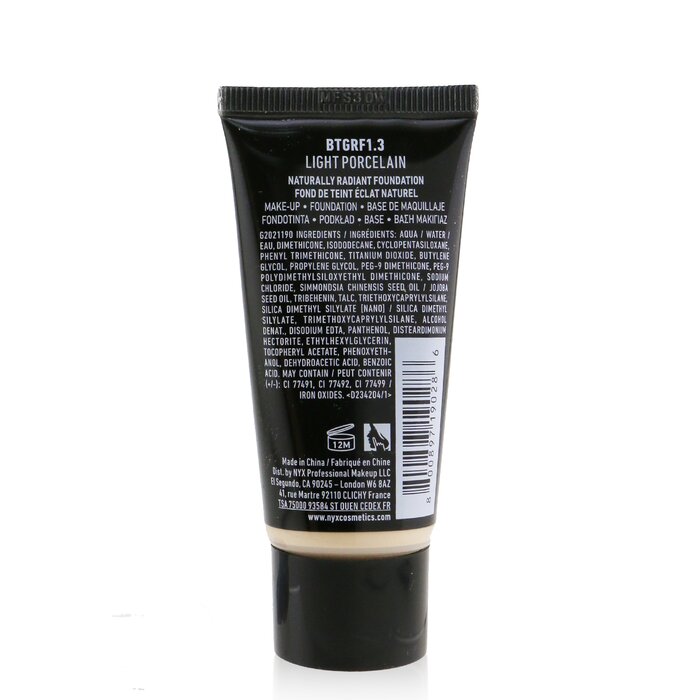 Тональный крем NYX Born To Glow! с средним покрытием для лица, 30 мл