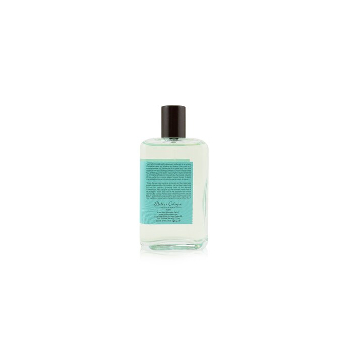 Аромат "Клементина Калифорния" от Atelier Cologne, 30 мл — свежий парфюм с мандарином и можжевельником для мужчин и женщин.
