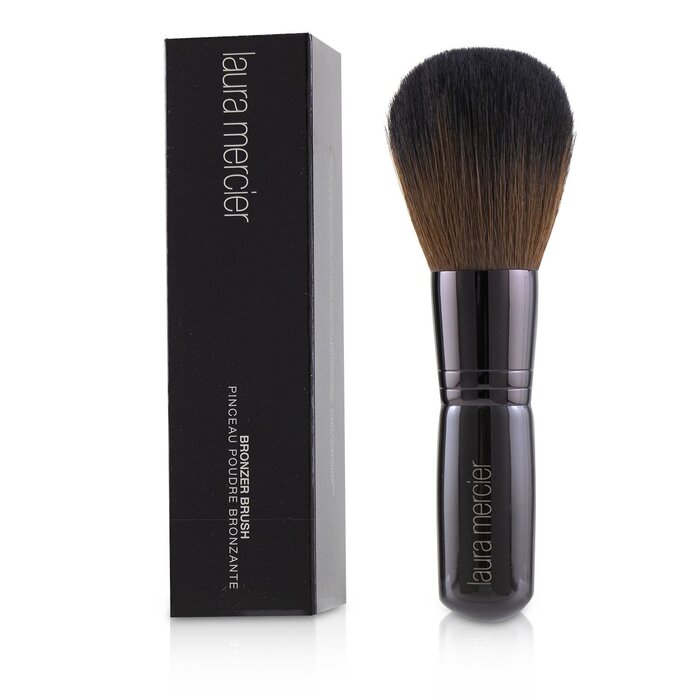 Кисть для бронзера Laura Mercier с округлыми ворсами для легкого нанесения, подходит для всех типов кожи
