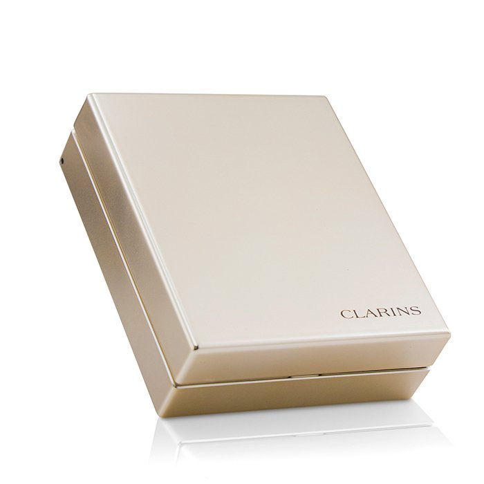 Тональная основа Clarins Everlasting, 10 г — матирующая, защита от внешних воздействий, для всех типов кожи