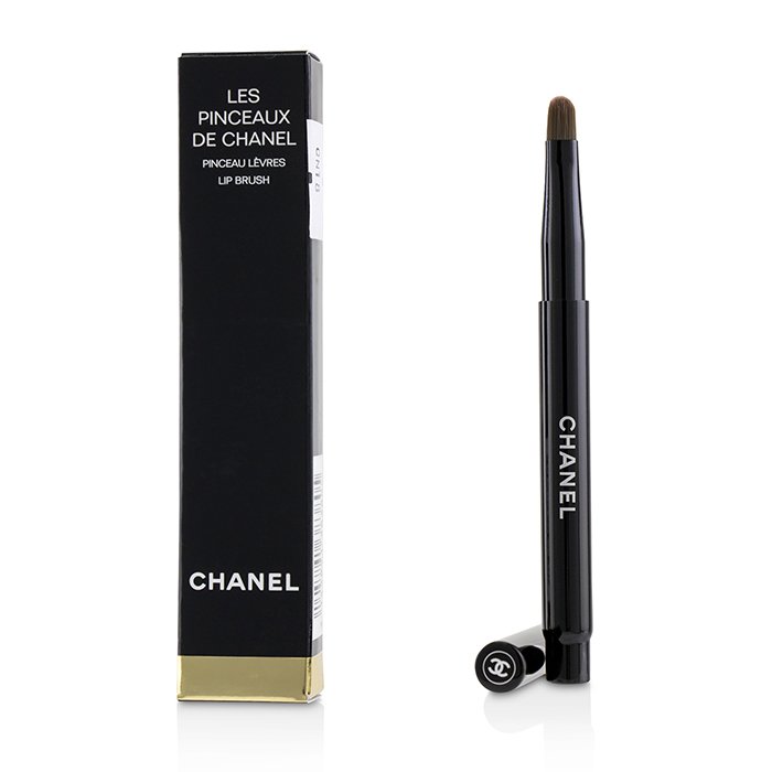 Кисть для губ Chanel — точное нанесение, мягкий ворс, универсальный инструмент для макияжа
