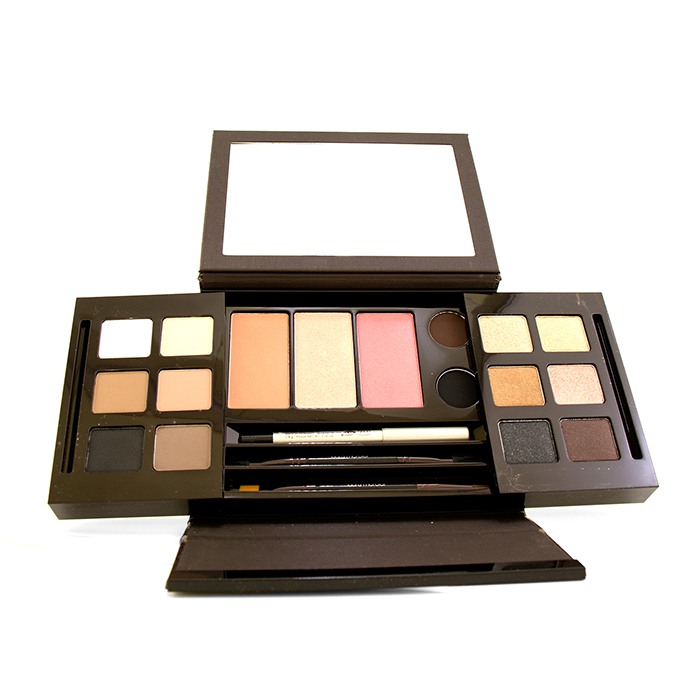 Набор для макияжа Laura Mercier Master Class Colour Essentials: хайлайтер, румяна, подводки, тени, кисти