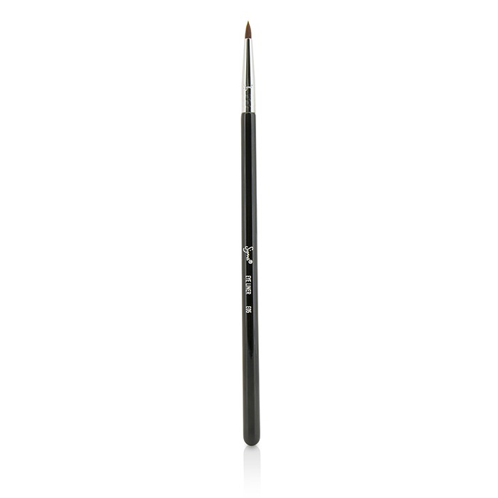 Кисть для подводки глаз Sigma Beauty E05 с синтетическими волокнами для точного нанесения