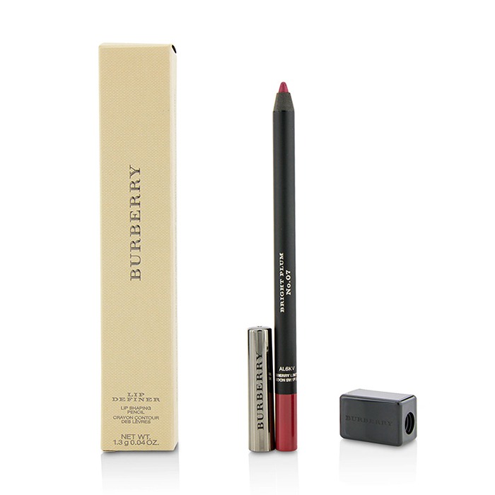 Карандаш для губ Burberry с точилкой 1,3 г, яркий, кремовый, стойкий цвет, для идеального контурирования губ