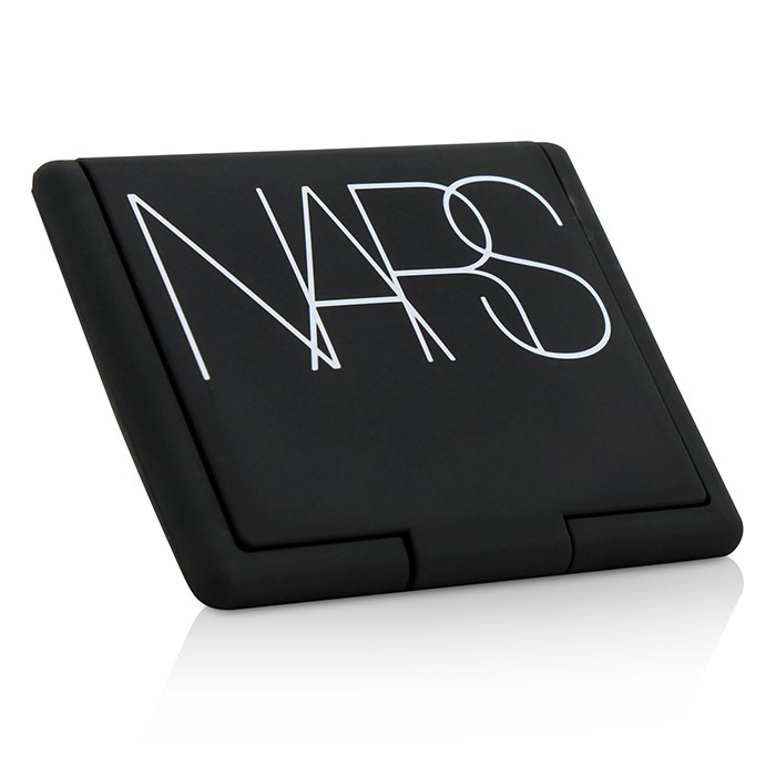 Тени для век Nars с металлическим эффектом Bad Behaviour, 2,2 г