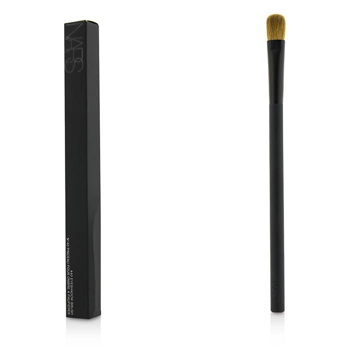 Щеточка для теней Nars с соболиным ворсом для равномерного нанесения и растушевки оттенков