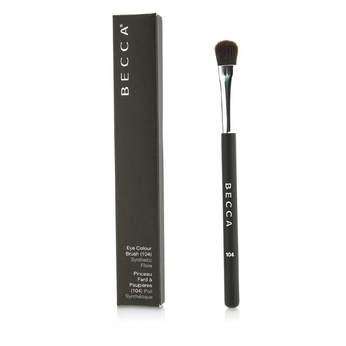 Кисть для теней Becca с крупной головкой для равномерного нанесения и растушевки, идеально подходит для всех типов кожи.