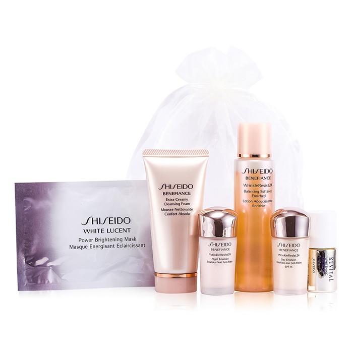 Набор для путешествий Shiseido: очищение, увлажнение и осветление для лица, 6 предметов