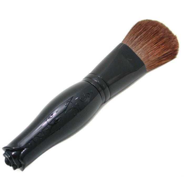 Кисть для румян с конским волосом Anna Sui