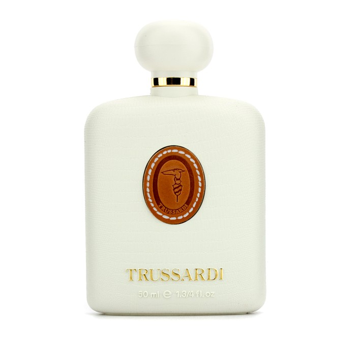 Trussardi White туалетная вода, 50 мл - элегантный цветочный аромат с нотами апельсинового цветка и розы
