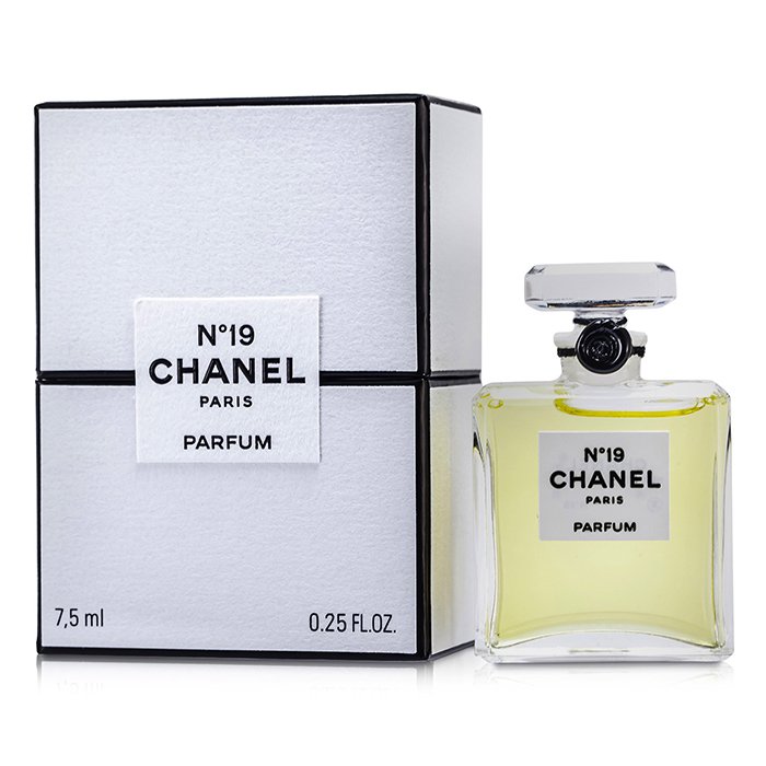 Chanel No.19 парфюм 15 мл — цветочный и зелёный аромат для женщин с нотами нероли и майской розы