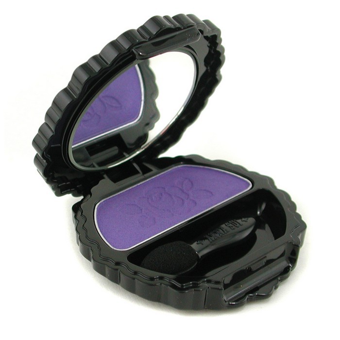 Тени для век Anna Sui EyeColor, 2.4 г, шелковистая текстура, яркость и стойкость
