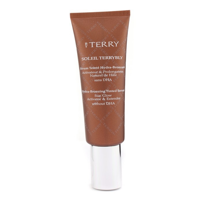 Тональный крем для лица с эффектом загара и SPF 15, 5.5 г