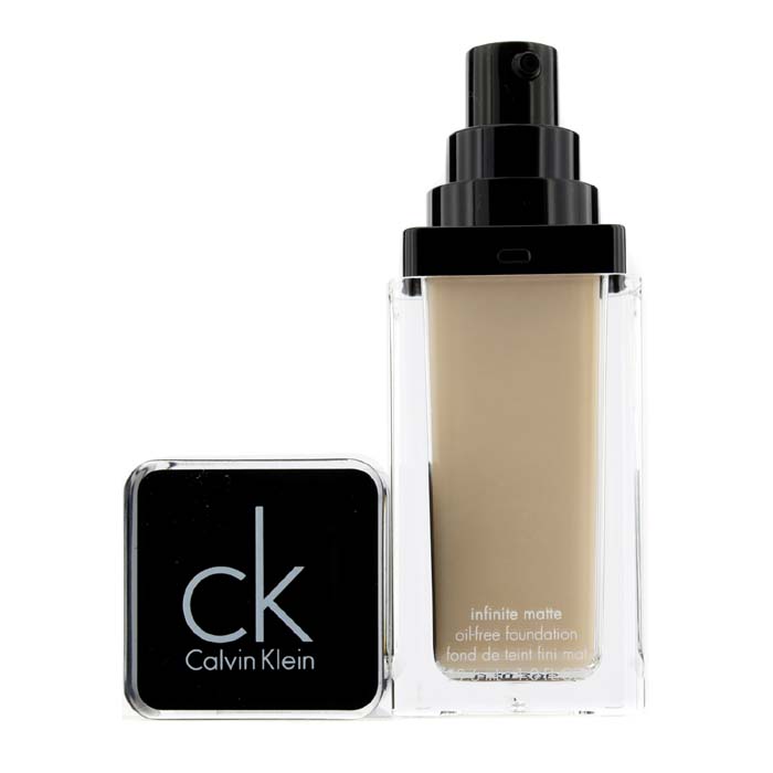 Крем для макияжа Calvin Klein Infinite Matte с экстрактом белого чая для всех типов кожи, 29.6 мл