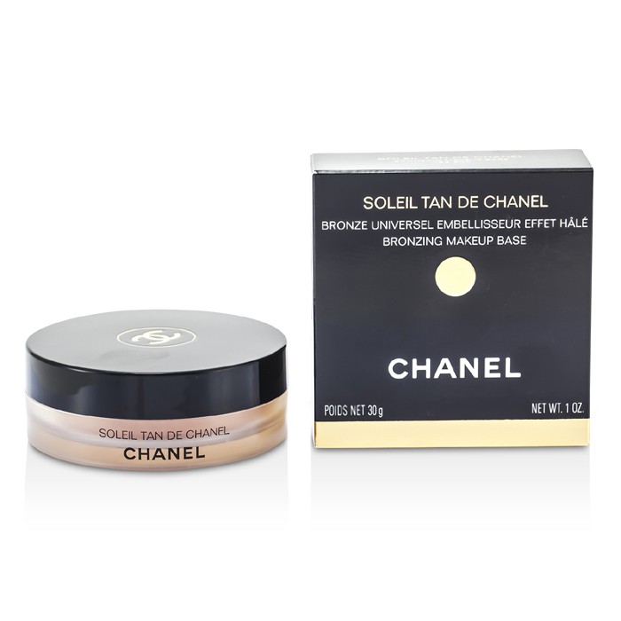 Бронзирующая основа для лица с эффектом загара 30 г Chanel