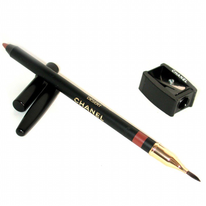 Карандаш для губ Chanel Le Crayon Levres, оттенок No. 28 Desert, 1 г — стойкий, увлажняющий, естественный контур губ