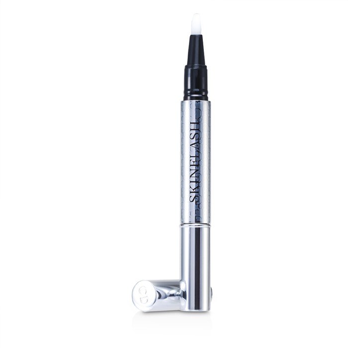 Пен для сияния с комплексом Light Booster для лица 1,5 мл Christian Dior