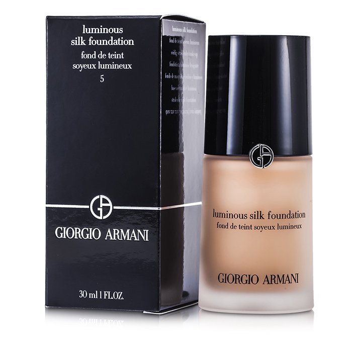Тональная основа с эффектом сияния для лица Giorgio Armani, 30 мл