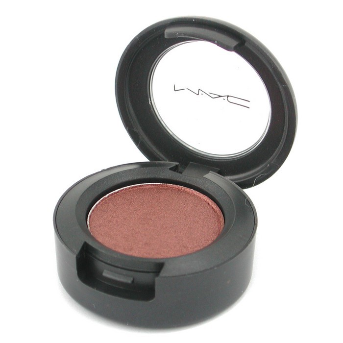 Тени для век MAC Antiqued, 1.5 г – стойкие, легко наносящиеся с температурным эффектом для выразительного взгляда.