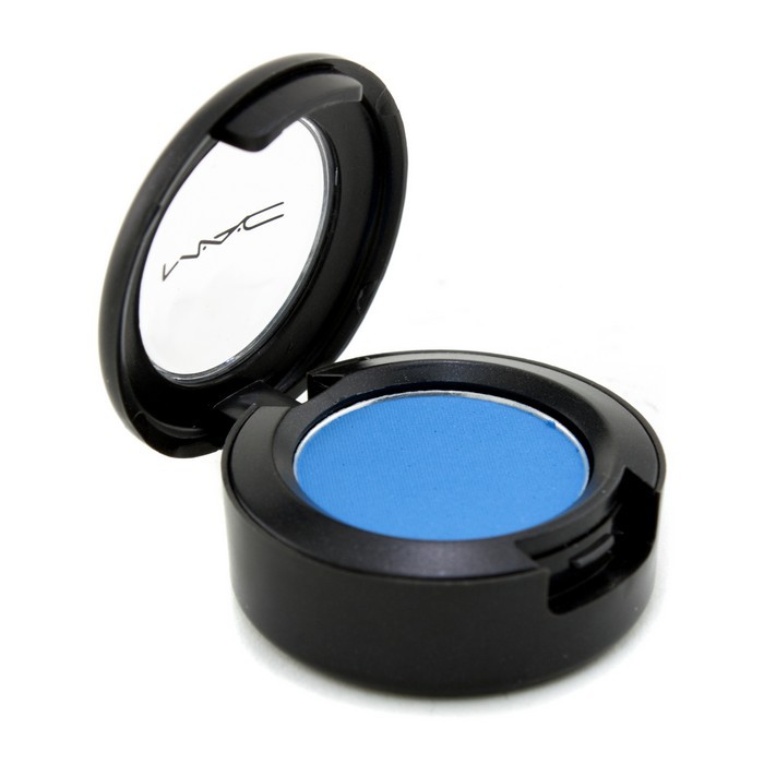 Пудровые тени для век MAC Blue Candy, 1,5 г — яркий цвет и стойкость на весь день