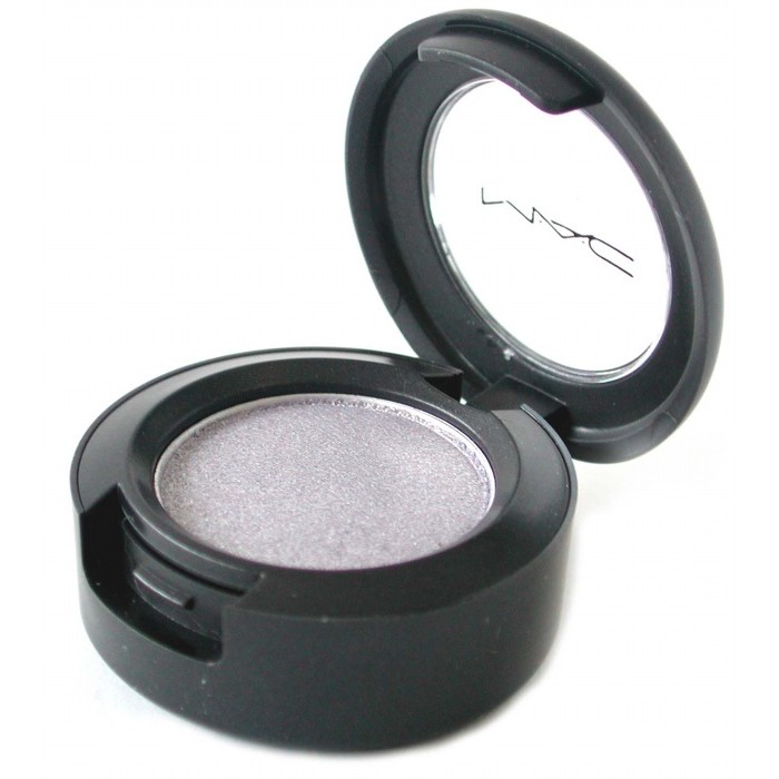 Тени для век MAC с пудровой текстурой Idol Eyes, 1,5 г