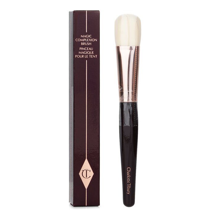 Кисть для макияжа Charlotte Tilbury с безупречным нанесением тональных основ 1 шт.