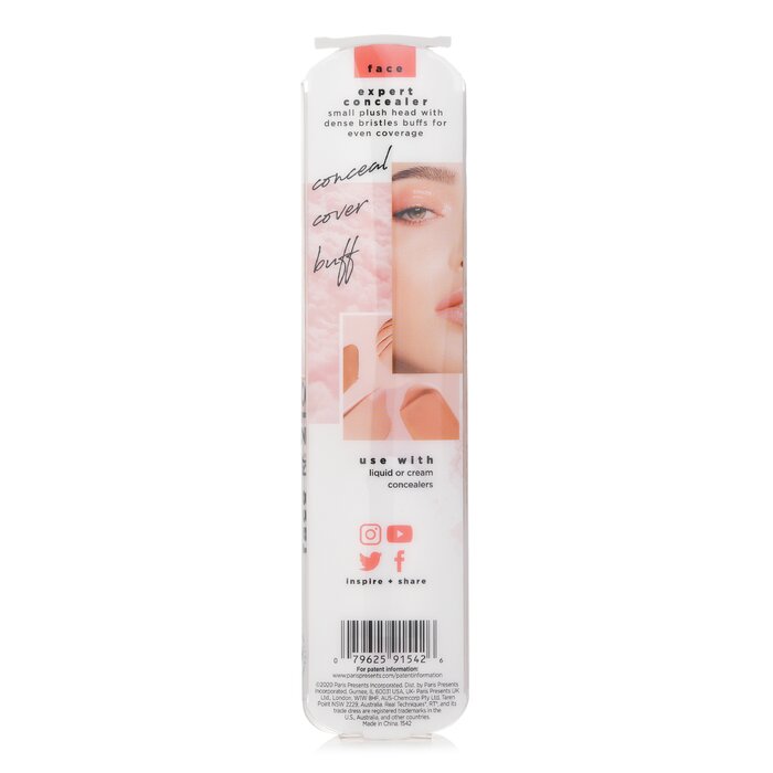 Кисть для коррекции Real Techniques Expert Concealer Brush для точного нанесения консилера, pcs