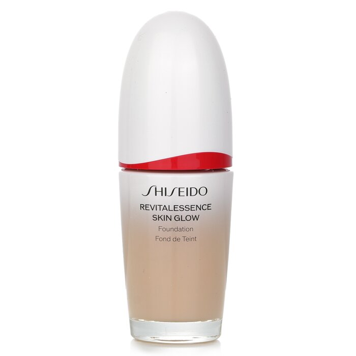Revitalessence Skin Glow Foundation SPF 30